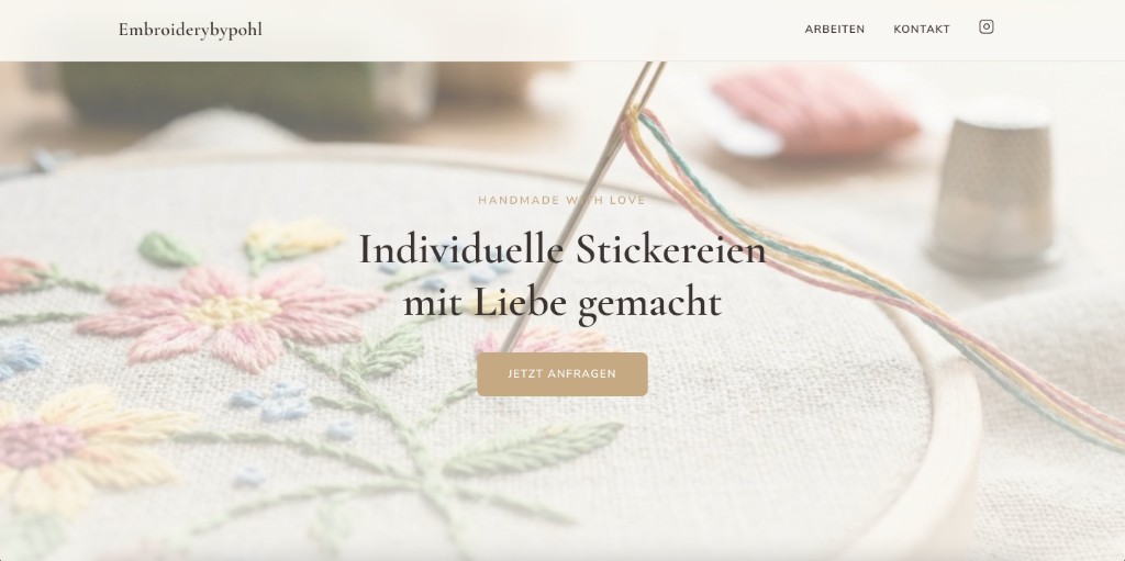 Webdesign-Referenz Stickerei Pohl – Onlineshop in der Desktop-Ansicht