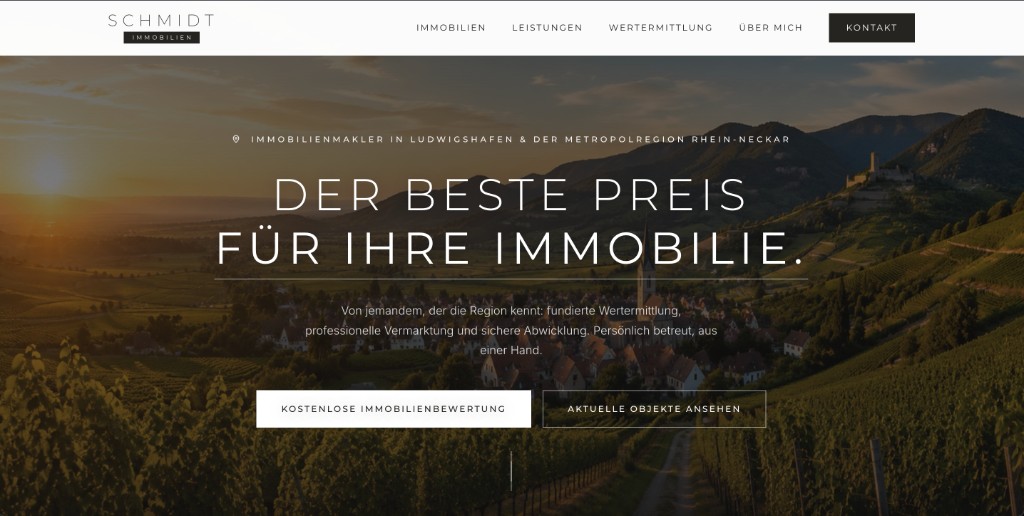 Webdesign-Referenz Schmidt Immobilien – Startseite in der Desktop-Ansicht